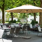 Zum Schloss - Boutique-hotel