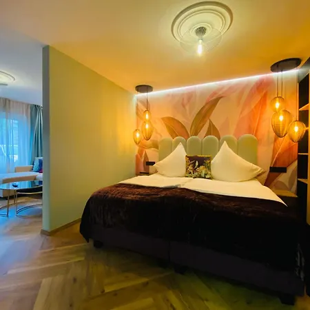 Boutique - Zum Schloss 4*