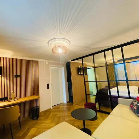 Boutique - Zum Schloss 4* Amtzell