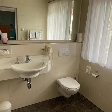 Boutique - Zum Schloss Hotel 4*