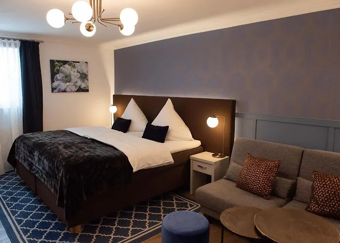 Boutique - Zum Schloss 4*