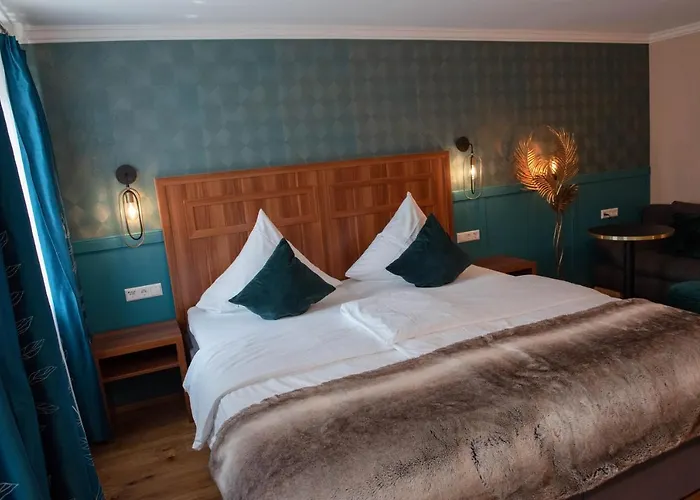 Zum Schloss - Boutique-Hotel Hotel