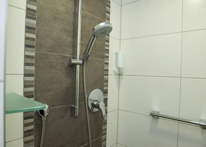 Ξενοδοχείο Boutique - Zum Schloss 4*