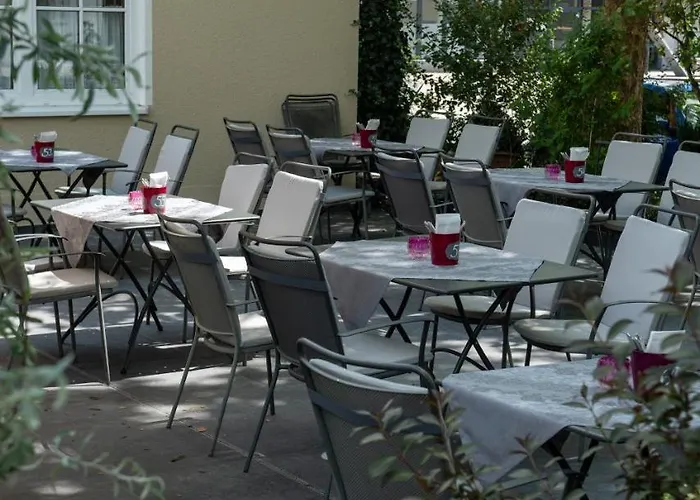 Hotel Zum Schloss - Boutique-Hotel